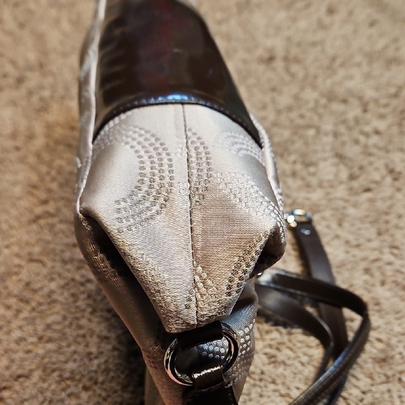 Coach Ashley Dotted Op Art Carryall Bag - Picture 16 of 16